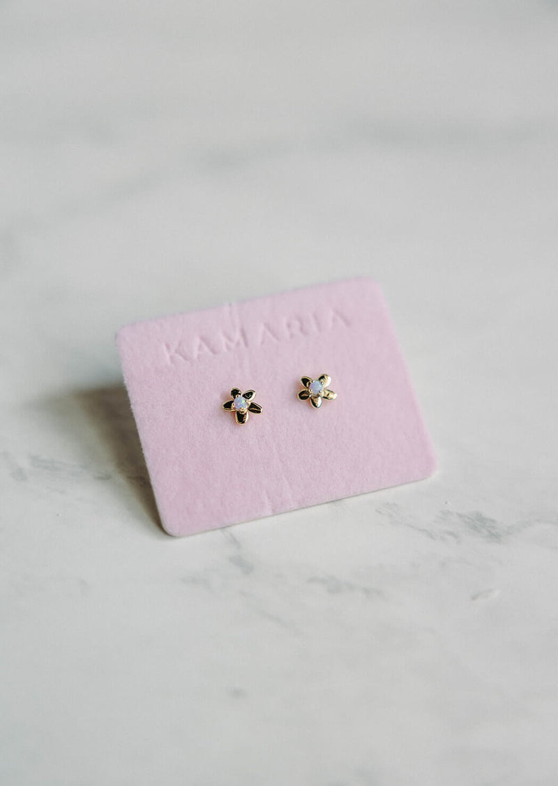 arlo-kamaria-mini-flower-opal-studs