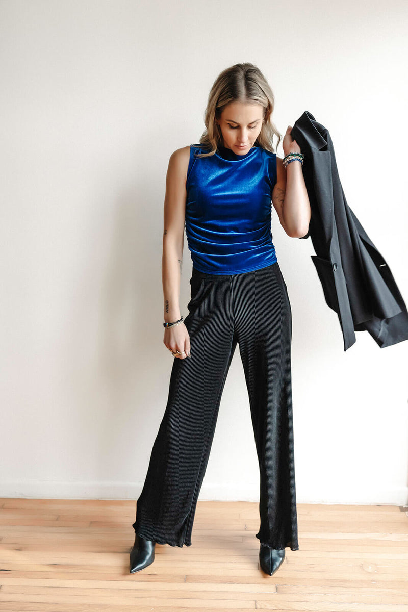 arlo-project-social-t-on-repeat-ruched-side-velvet-tank