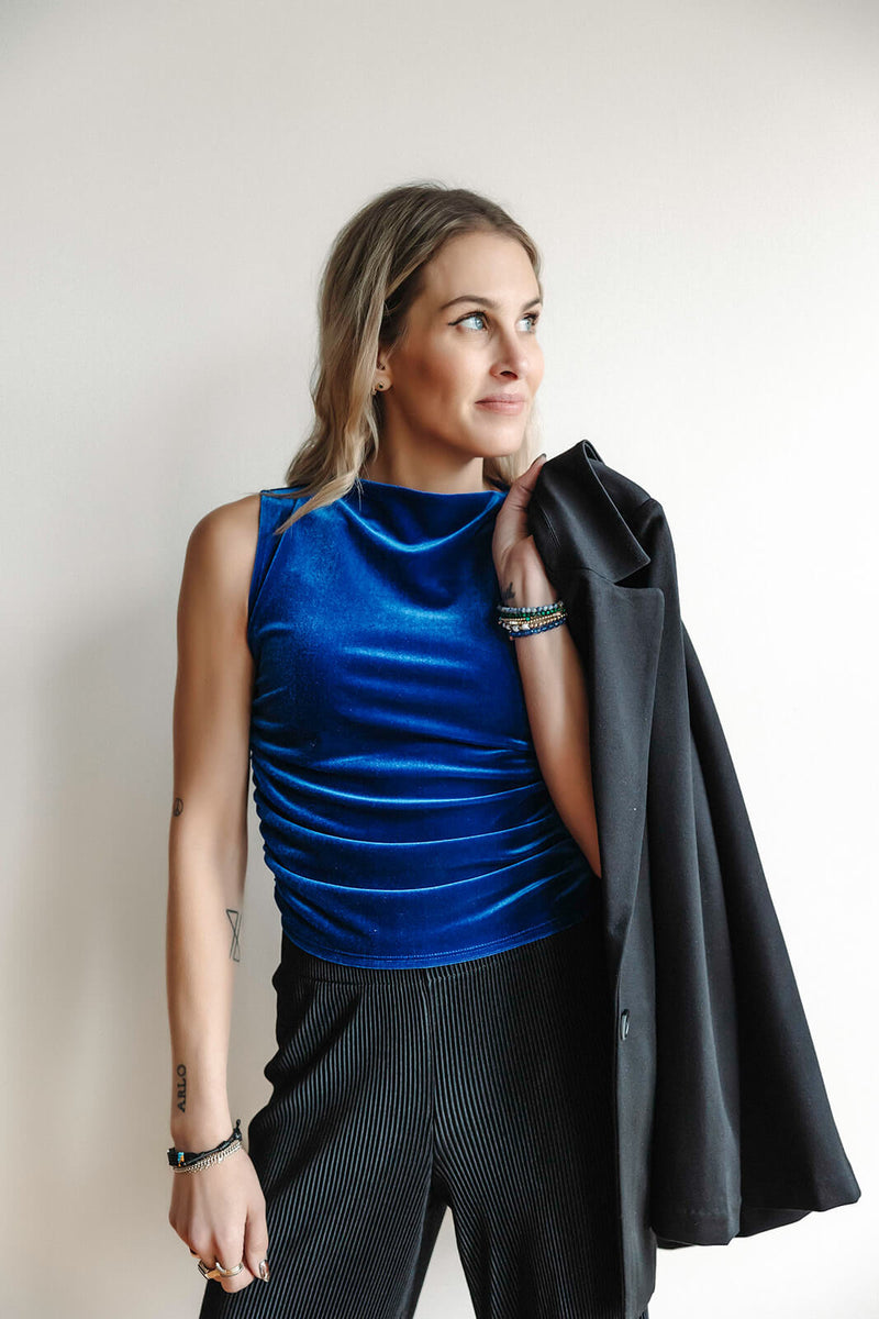 arlo-project-social-t-on-repeat-ruched-side-velvet-tank