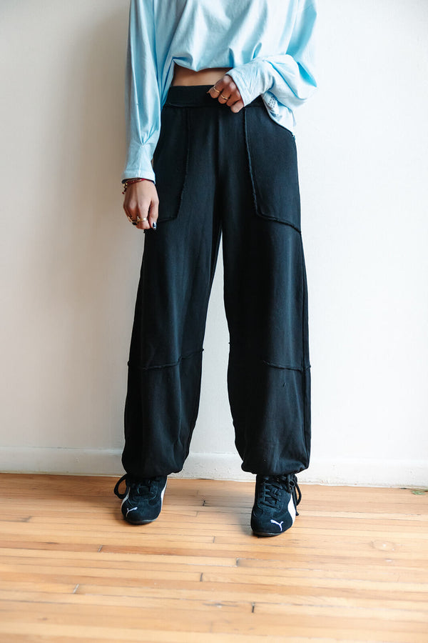 arlo-project-social-t-mystic-prachute-terry-jogger-black