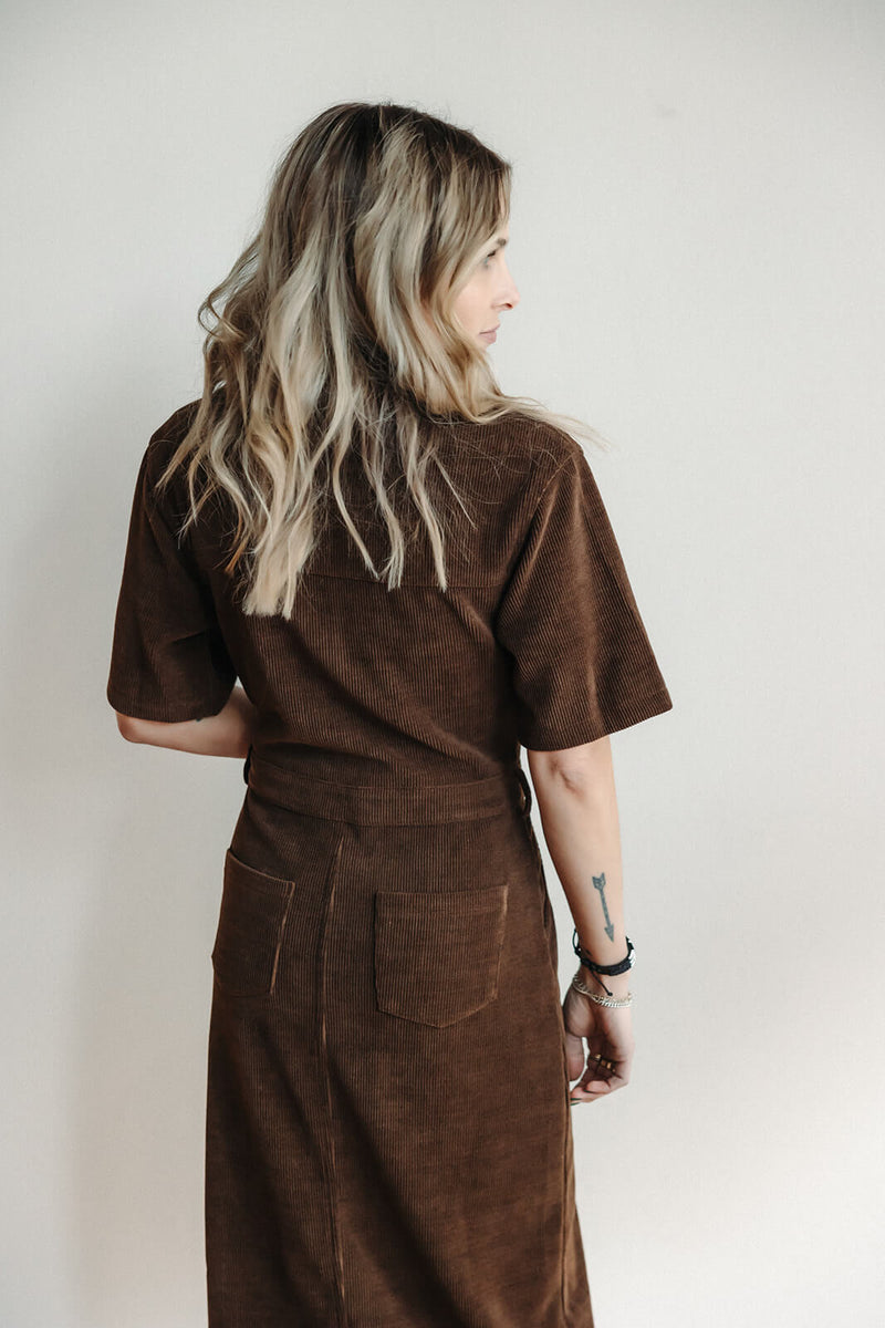 arlo-sage-pradox-cord-shirt-midi-dress