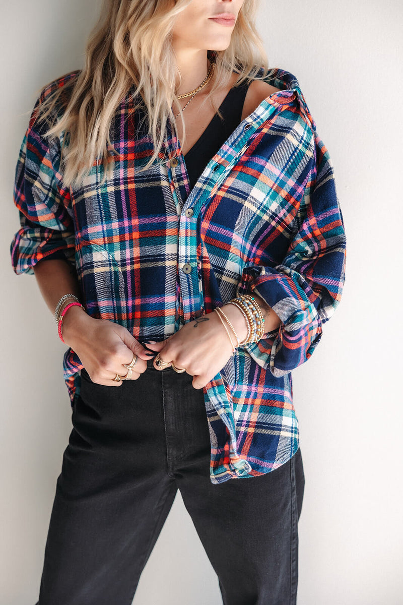 arlo-free-people-boy-meets-girl-plaid-shirt