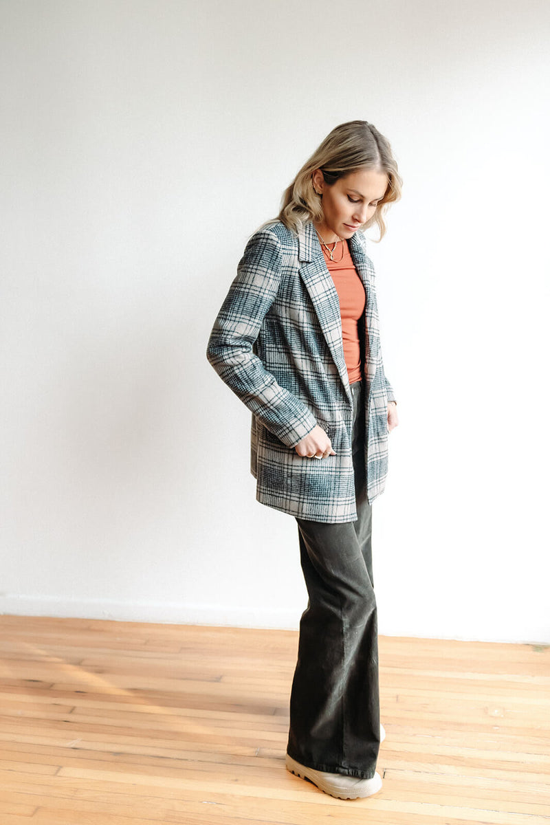 arlo-z-spply-kingston-relaxed-plaid-blazer