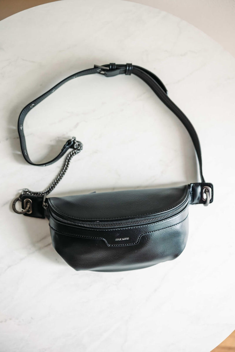 arlo-pixie-mood-brooklyn-crossbody-bag