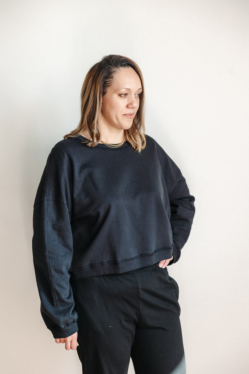 arlo-black-relaxed-drop-shoulder-long-sleeve-pullover-sweatshirt