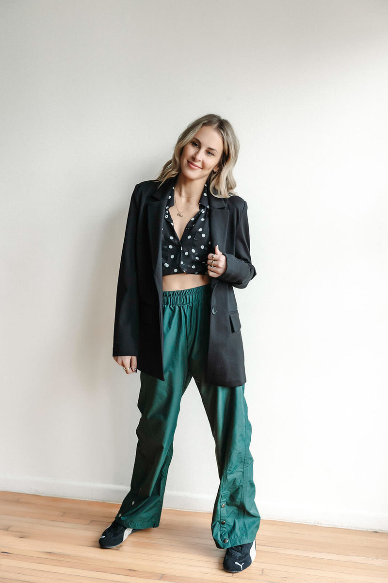 arlo-sage-recharge-snap-button-slit-pant