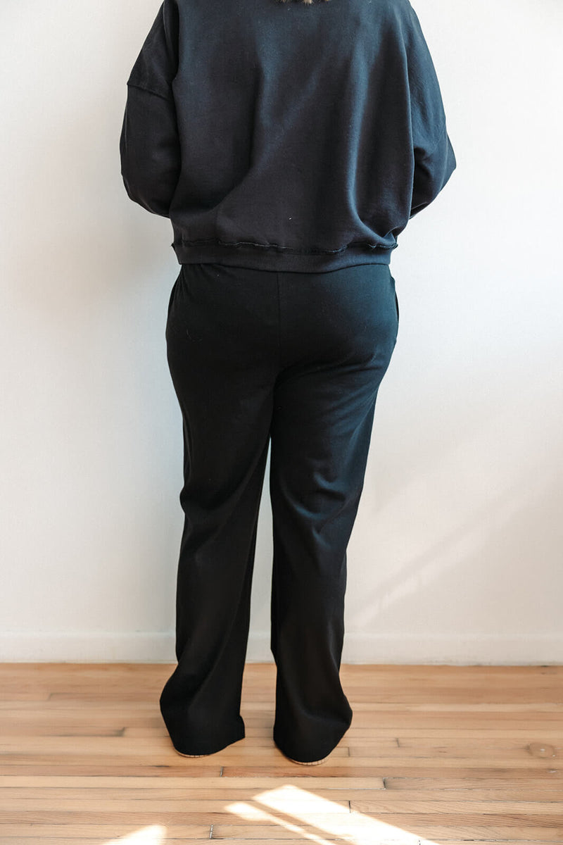 arlo-relaxed-black-pant