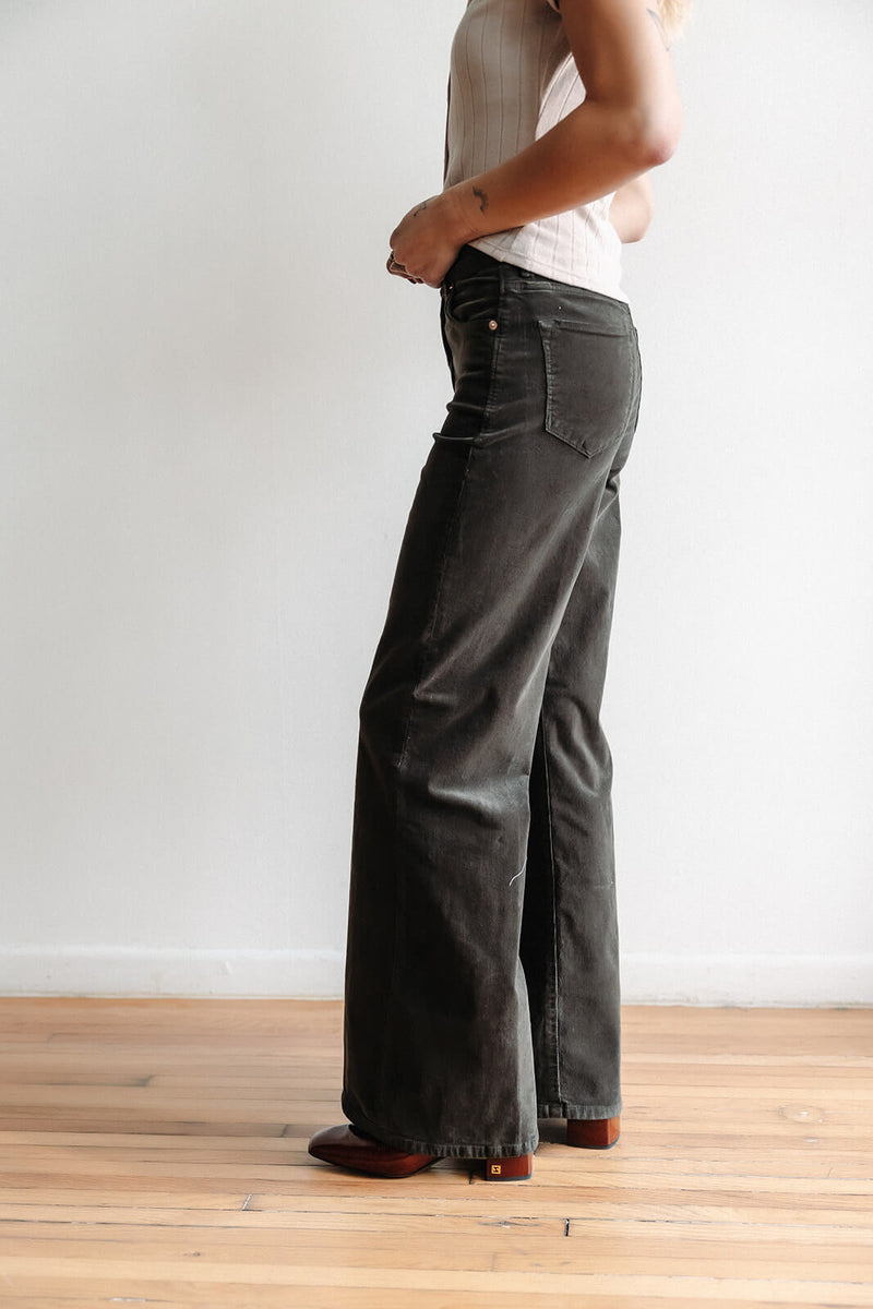 arlo-dear-john-fiona-high-rise-wide-leg-pants-forest-pine-corduroy