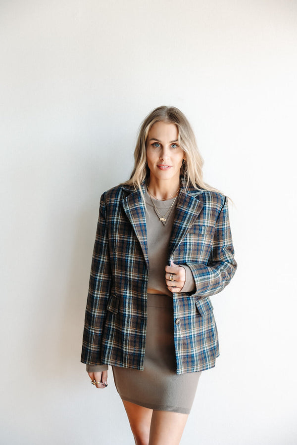 arlo-sage-old-money-plaid-oversized-blazer