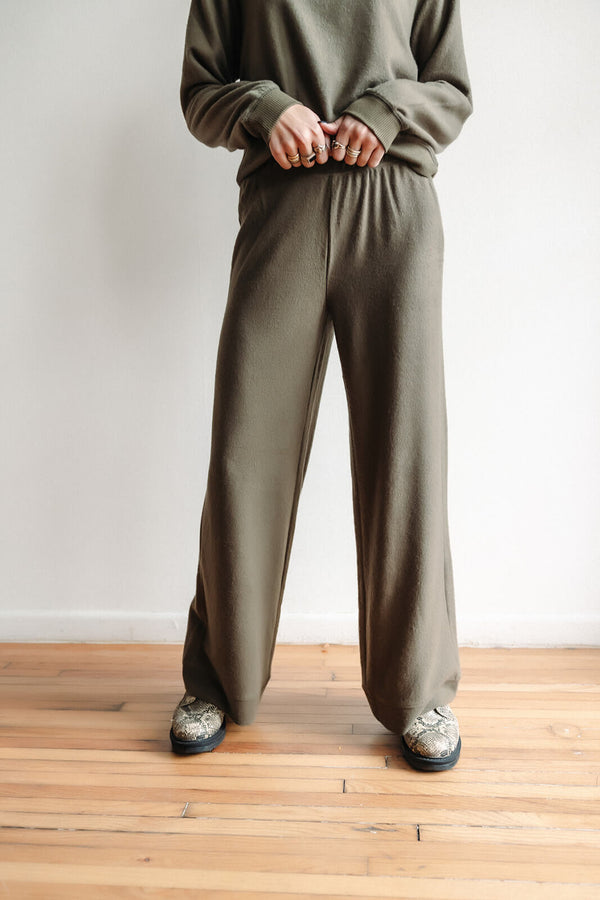 arlo-z-supply-tessa-cozy-pant