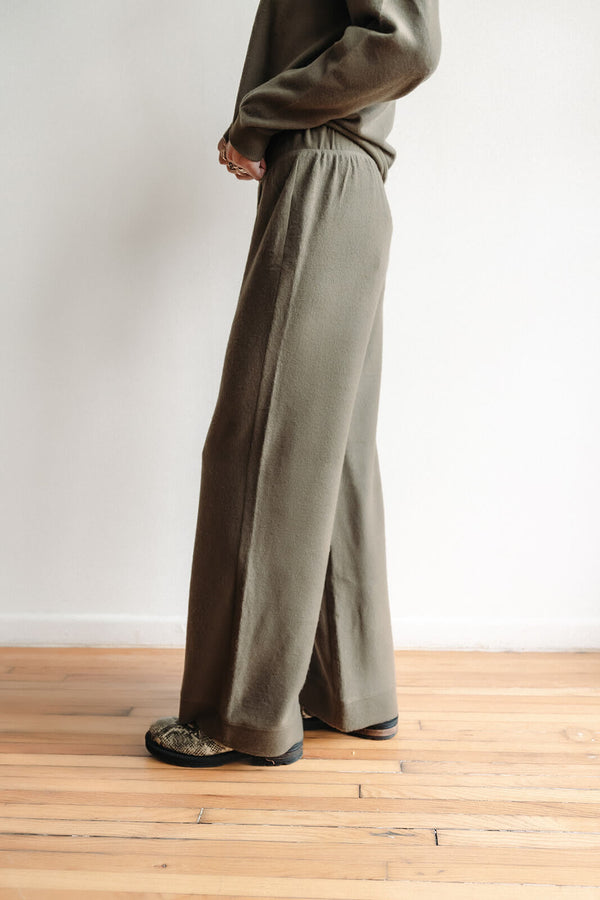 arlo-z-supply-tessa-cozy-pant