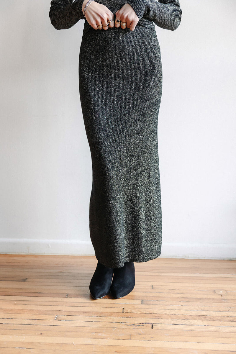 arlo-z-supply-goldie-midi-skirt