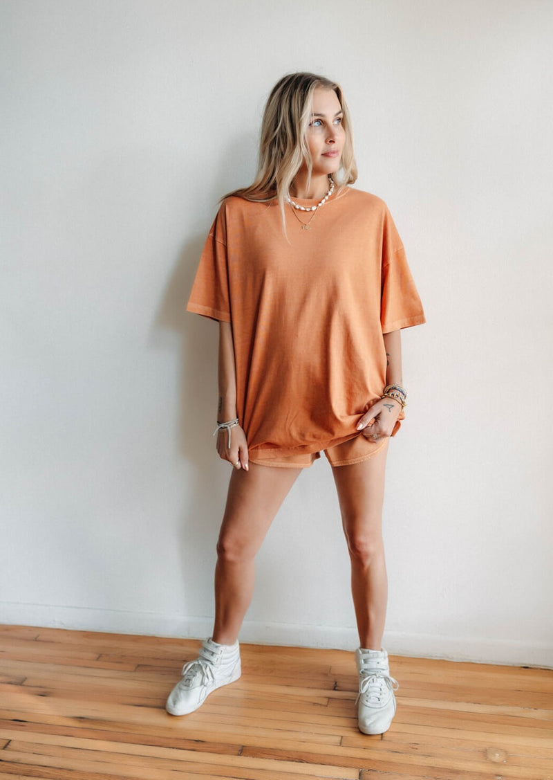 arlo-sunbaked-oversized-bunt-orange-tee-short-sleeve-tee